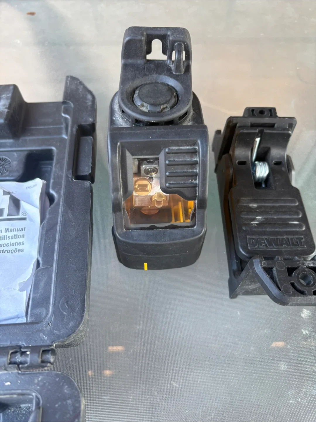 DeWalt LaserChalkLine Laser Line Generator image indicator(2)