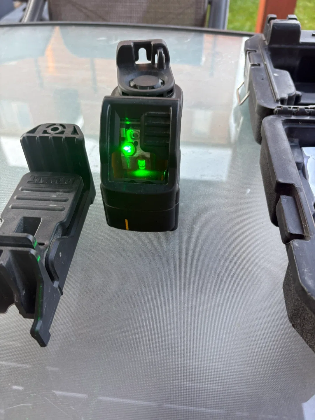 DeWalt LaserChalkLine Laser Line Generator image indicator(4)