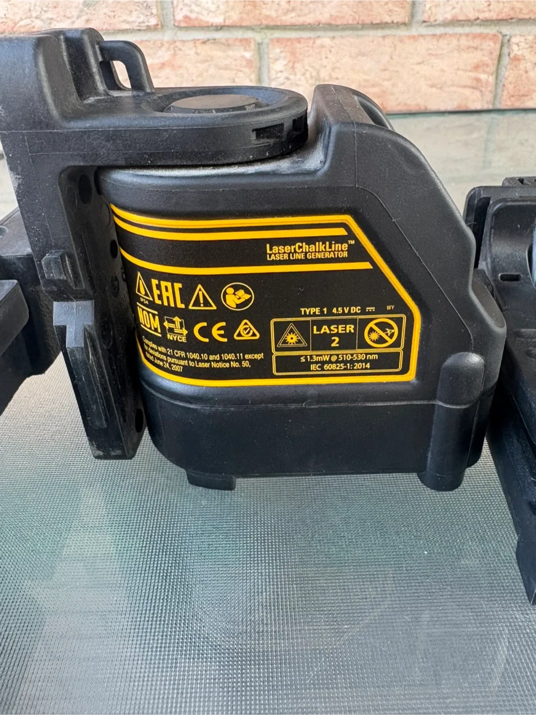 DeWalt LaserChalkLine Laser Line Generator image indicator(3)