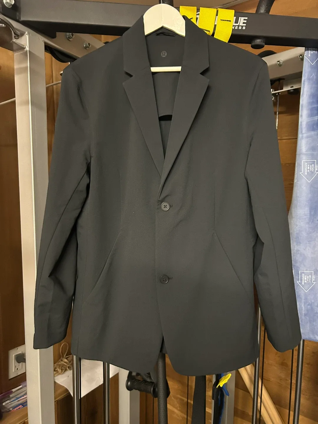 Lululemon New Venture Blazer - Black, Size M image indicator(2)