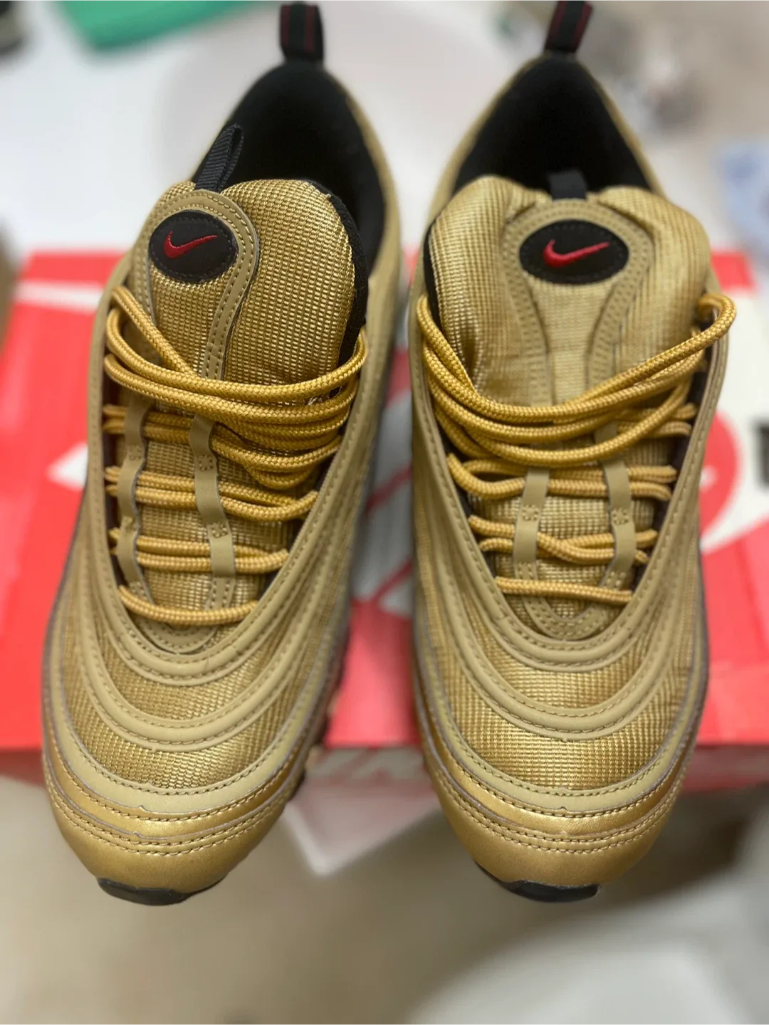 Nike Air Max 97 OG QS Metallic Gold (Size 9) image indicator(4)