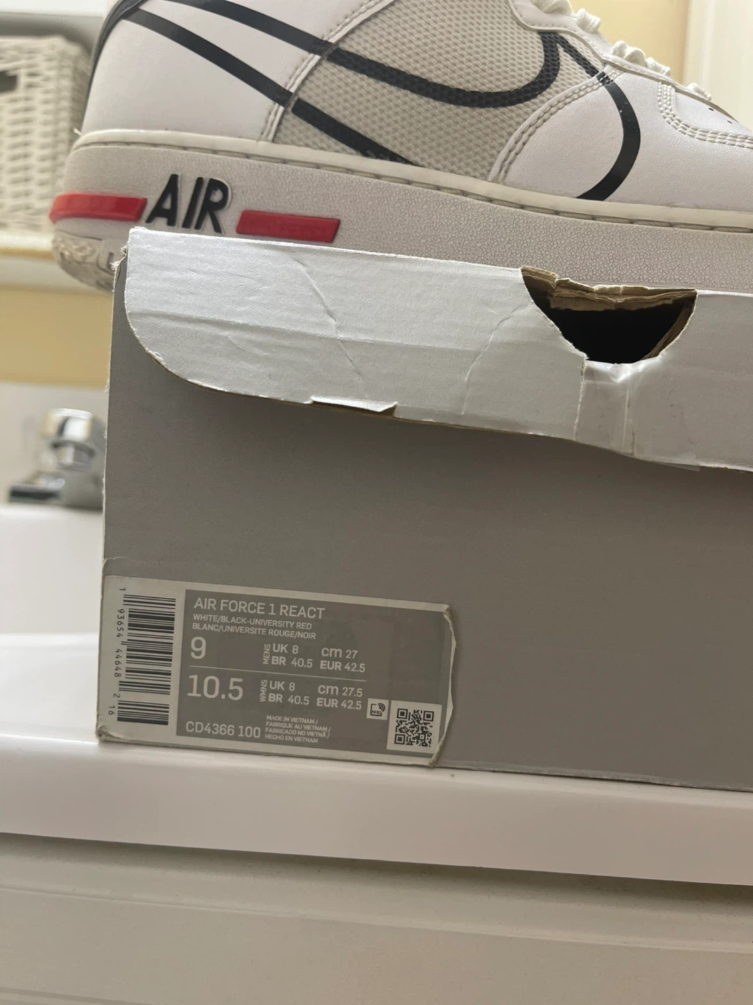 Nike Air Force 1 React White Size 10.5 - photo 4