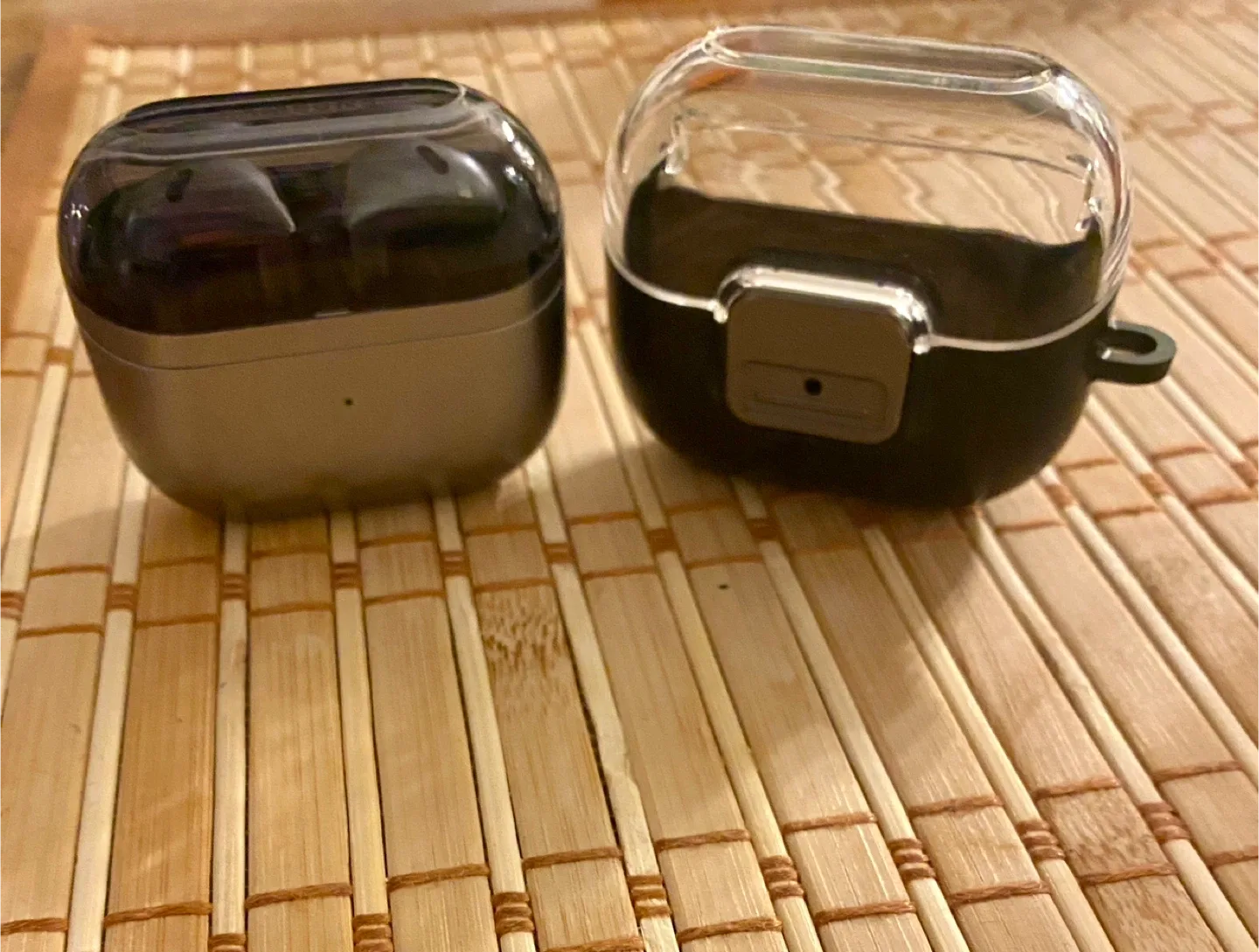 Samsung Galaxy Buds3 + Free Case thumbnail
