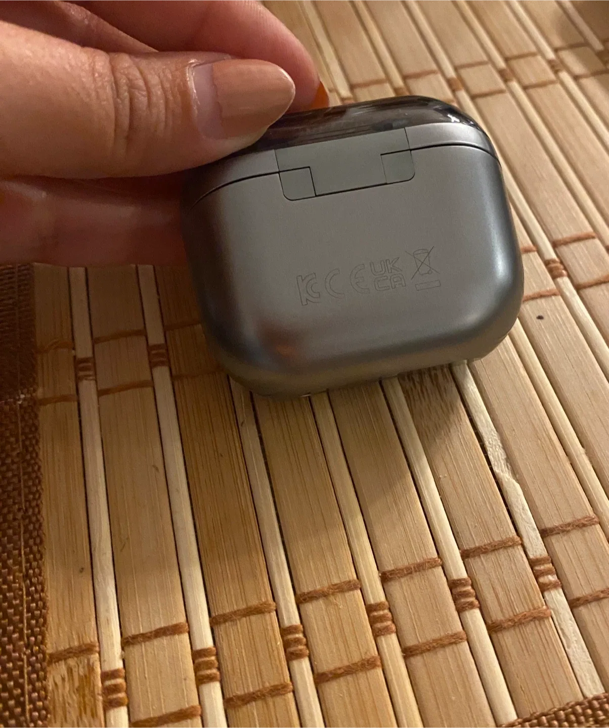 Samsung Galaxy Buds3 + Free Case image indicator(5)