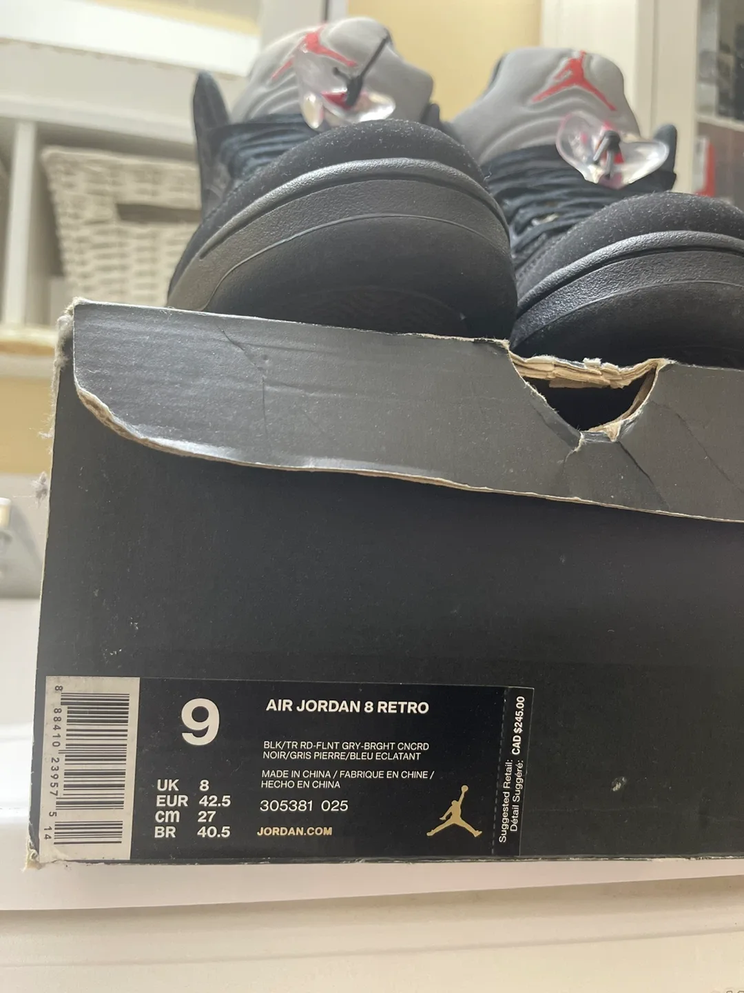 Air Jordan 5 Retro Black/Red Size 9 image indicator(4)