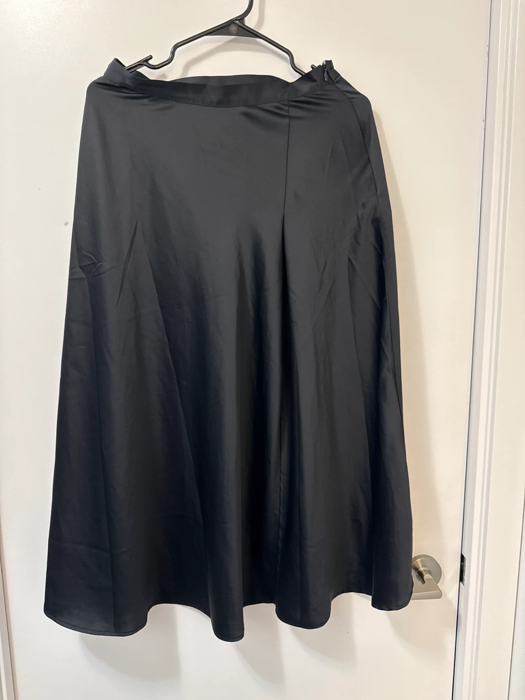 H&M Black Skirt - Size US 6