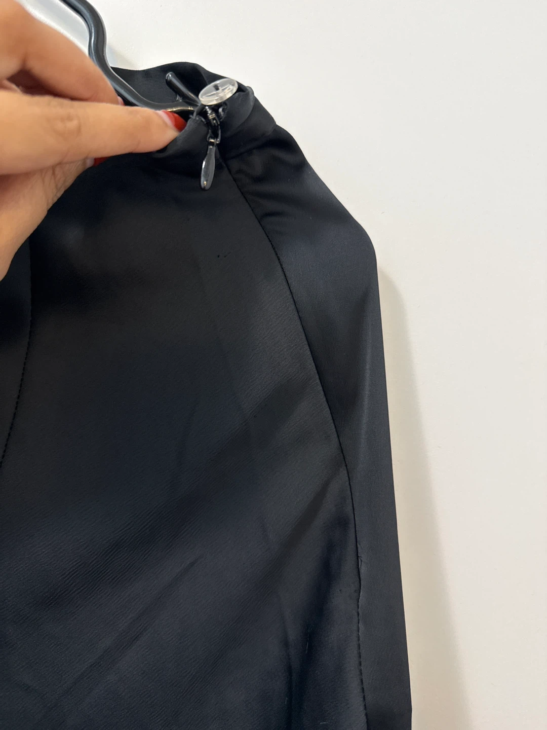 H&M Black Skirt - Size US 6 - photo 4