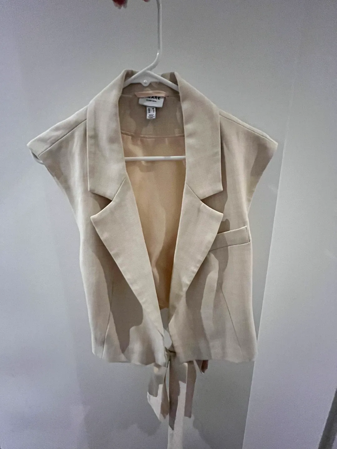 New Vero Moda Sleeveless Blazer - Size US 4 thumbnail