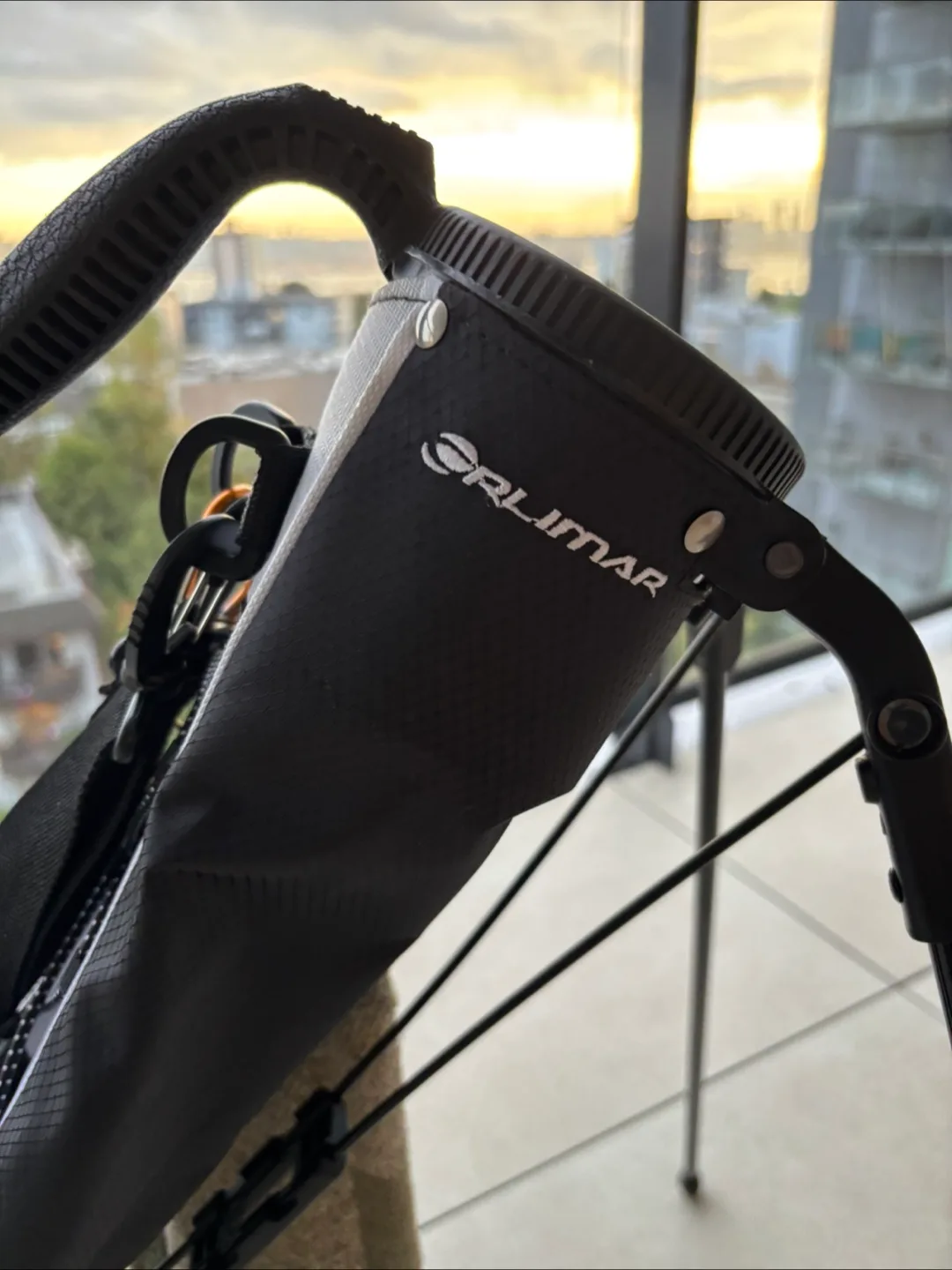 Golf Stand Bag with Callaway gloves- Black & White image indicator(6)