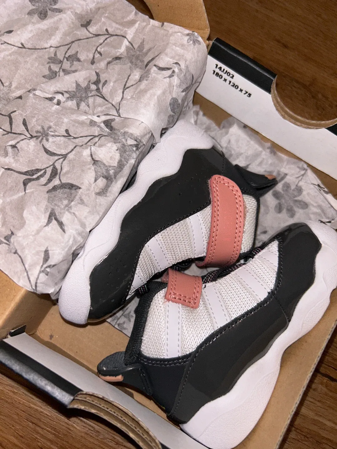 Jordan 6 Rings Baby girl - Size 4C image indicator(4)