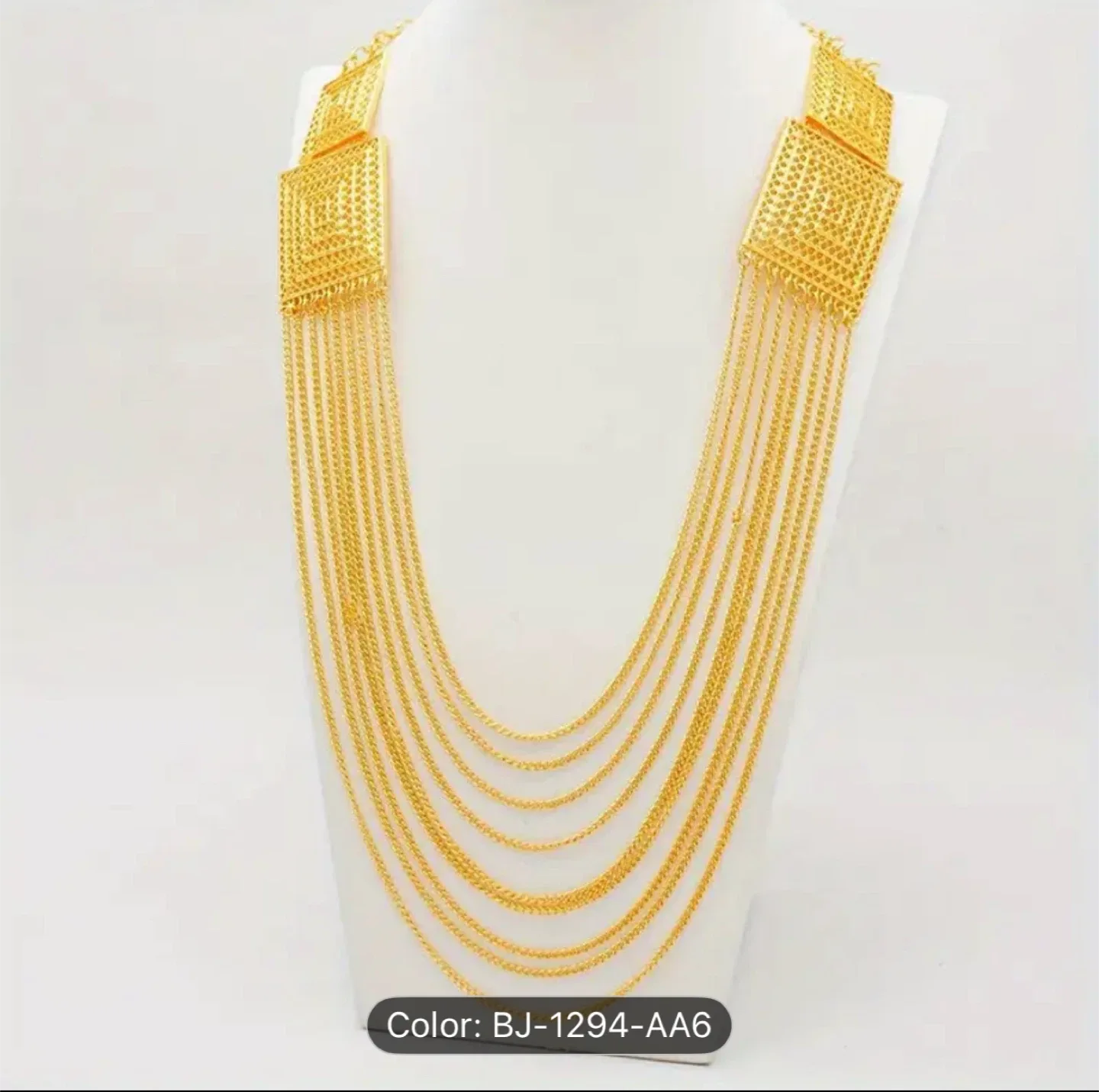 Golden colour Jewellery Set - Necklace, Earrings, Bracelet, Ring image indicator(3)