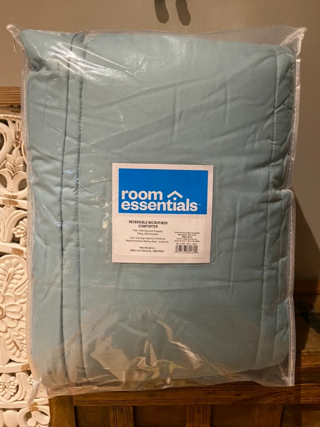 New King Lofty Microfiber Comforter - Room Essentials image indicator(4)