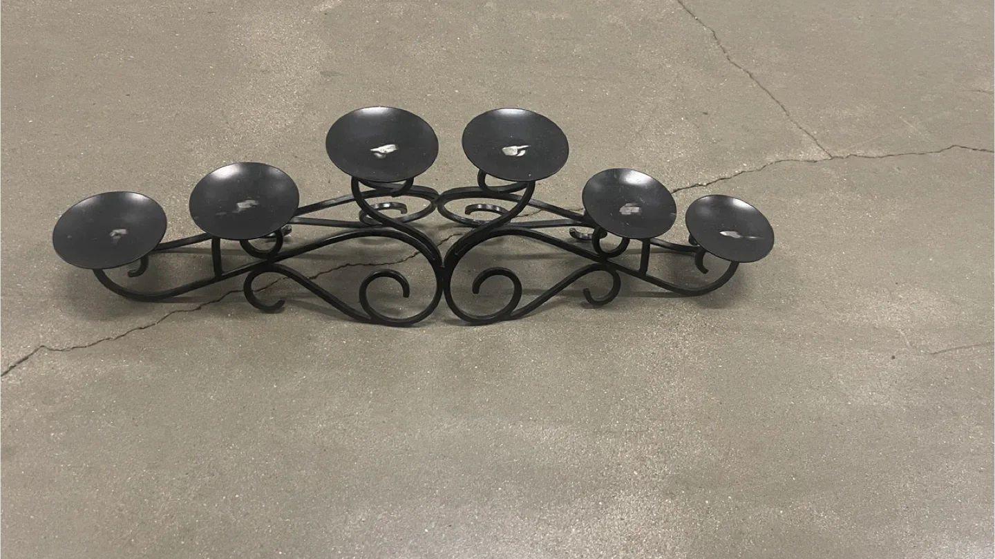 Black Metal Candle Holder thumbnail