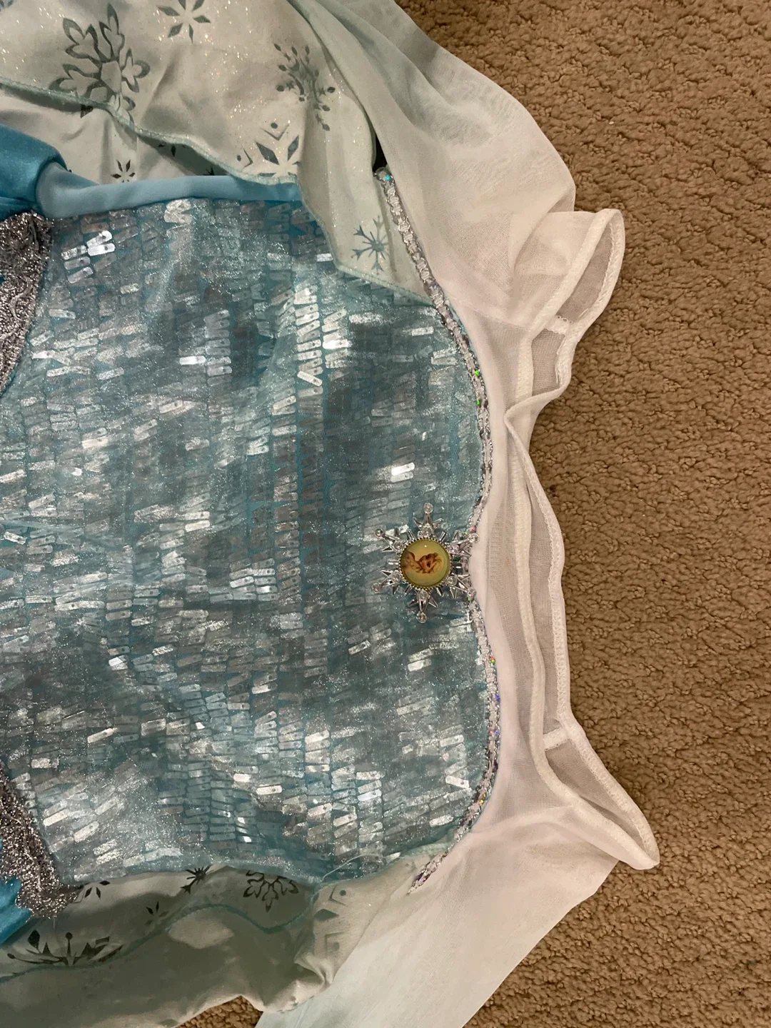 Disney Store Frozen Elsa Dress Size 5/6 image indicator(2)