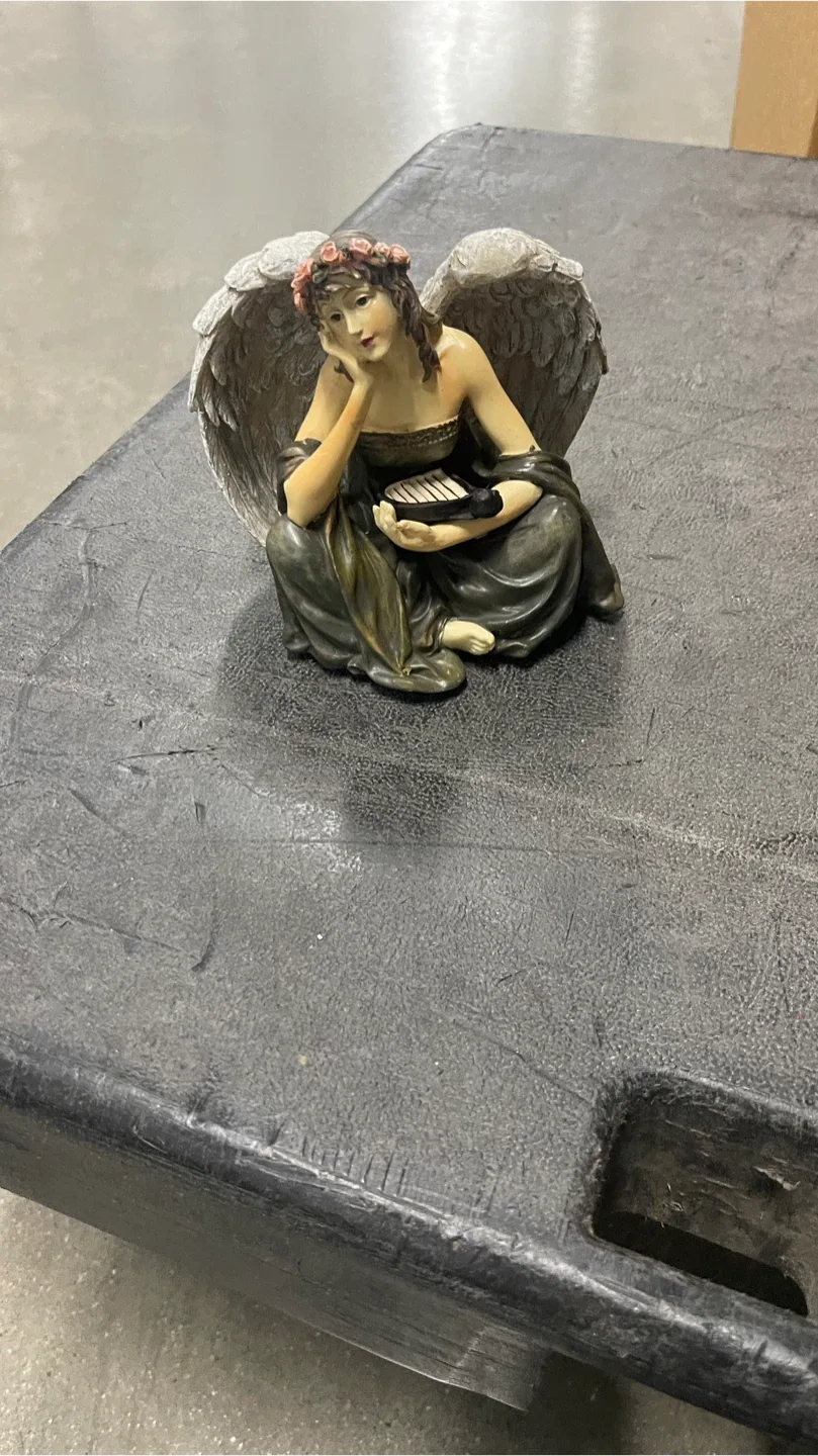 Angel Figurine with Harp thumbnail