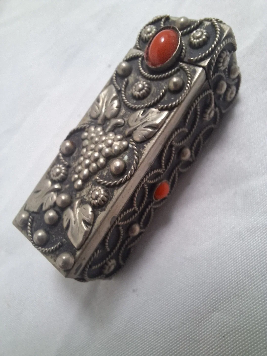 Vintage Silver Lipstick Holder with Mirror image indicator(2)