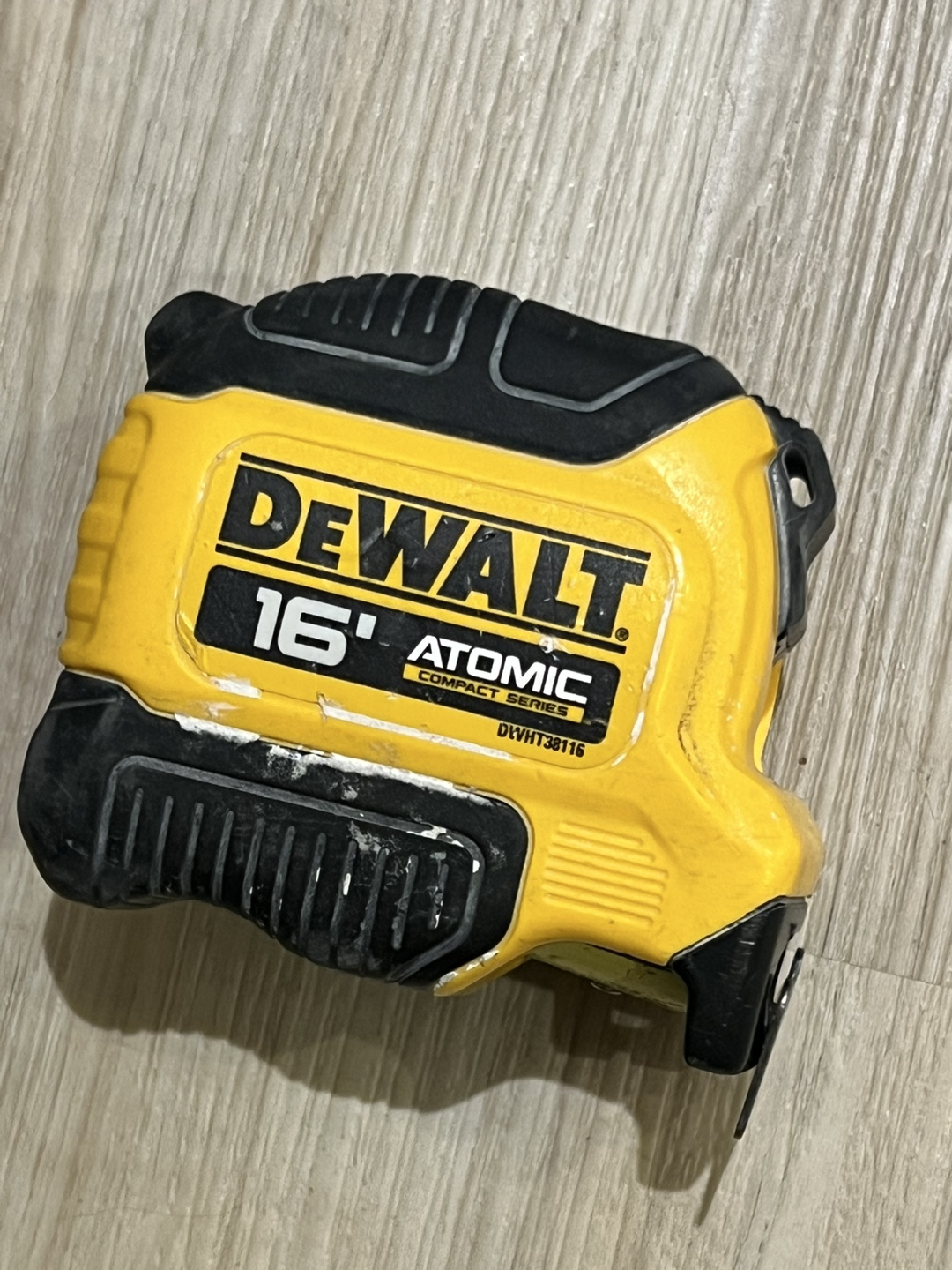DeWalt Tape Measure - photo 2