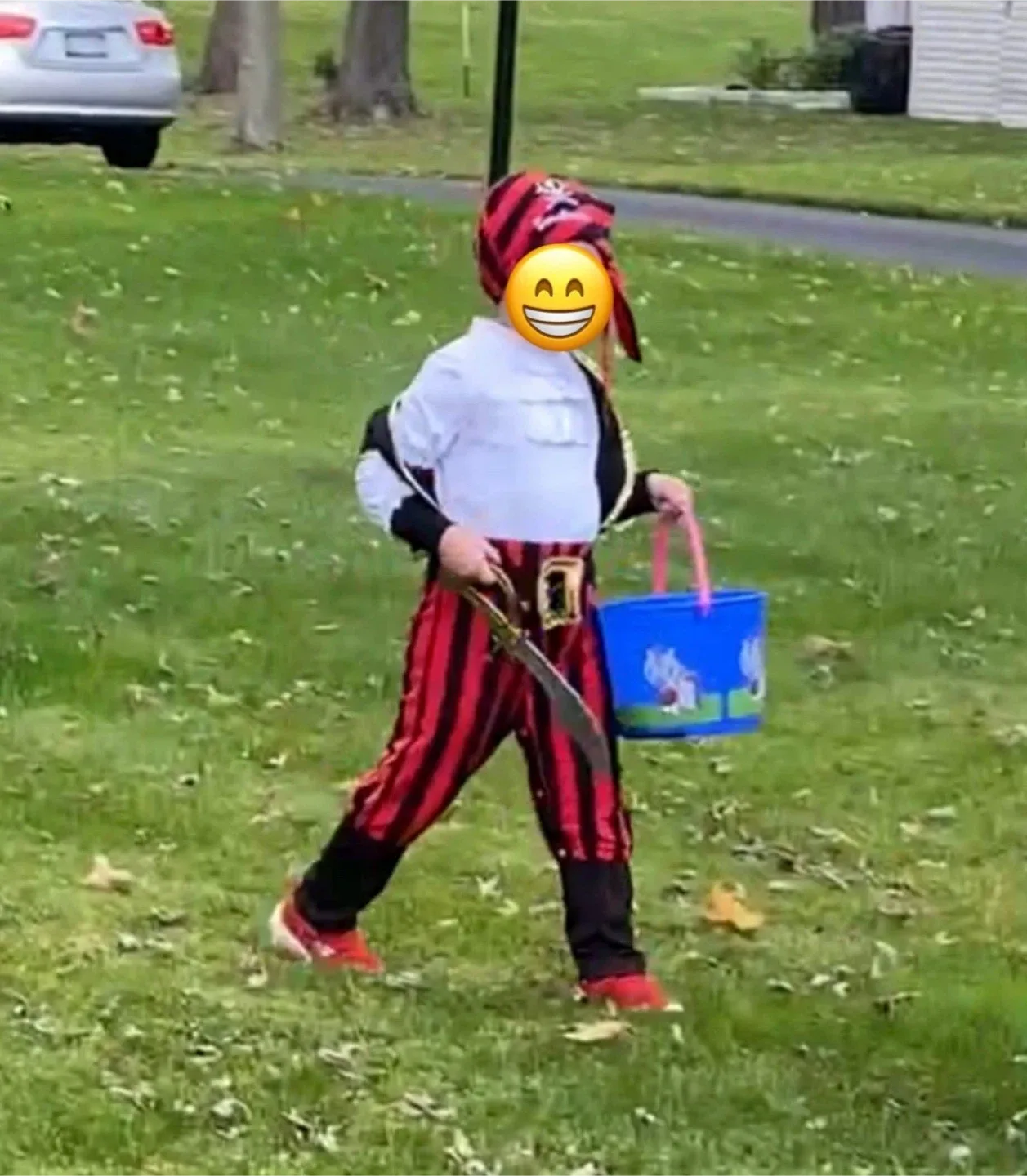 🏴‍☠️Pirate Costume 🏴‍☠️ | 4 In 1 Set | Size: 4-5Y image indicator(3)