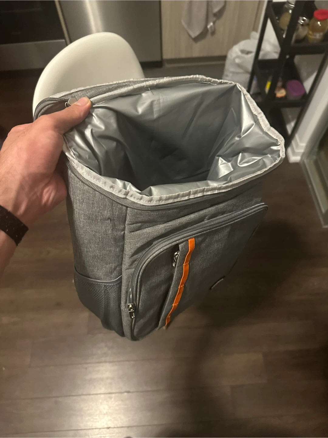 Insulated cooler backpack - photo 4