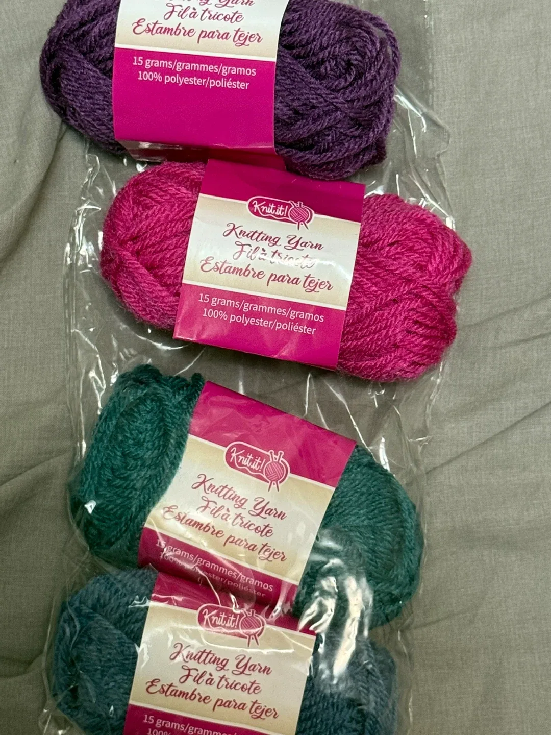 Free Yarn and Yarn Scraps image indicator(7)