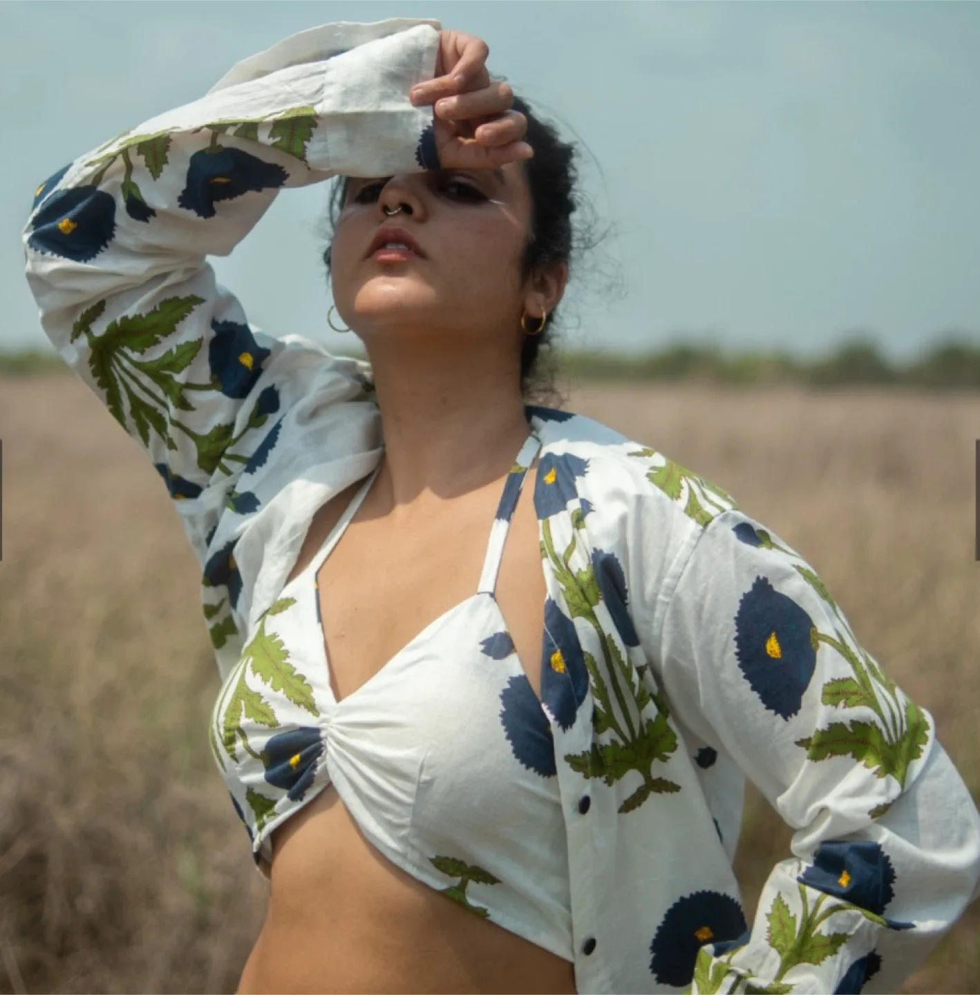 Shirt with Bralette image indicator(7)