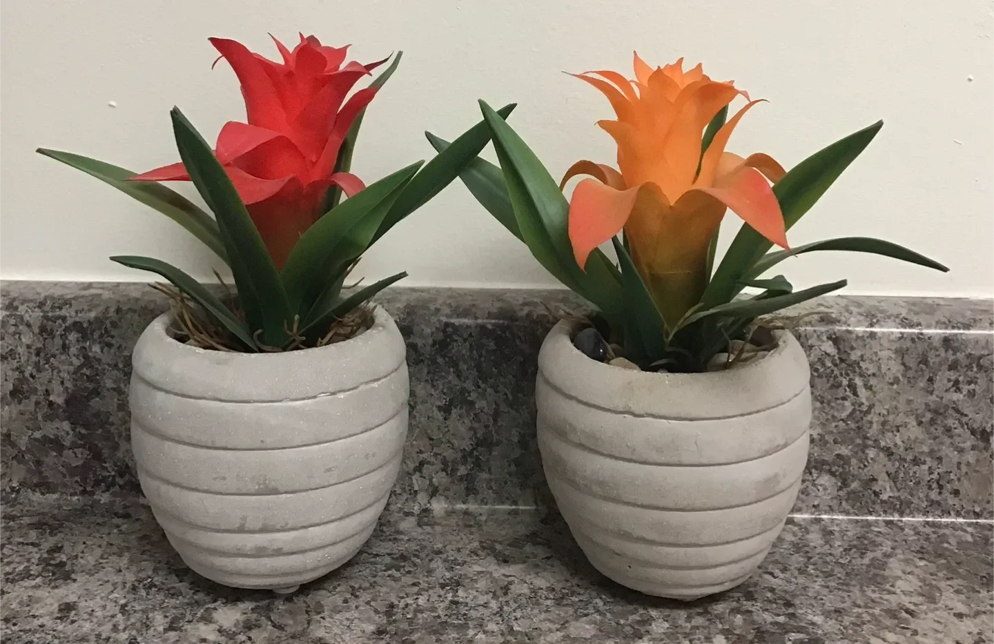 Artificial Tropical Leaves - Home Decor image indicator(8)