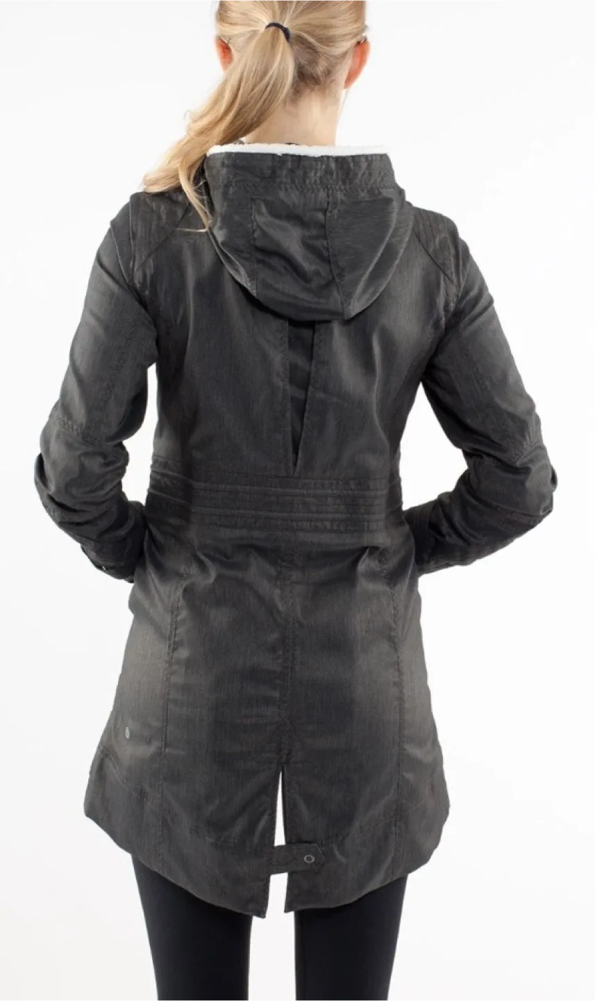 Lululemon Apres Run Anorak - Deep Camo Herringbone image indicator(2)