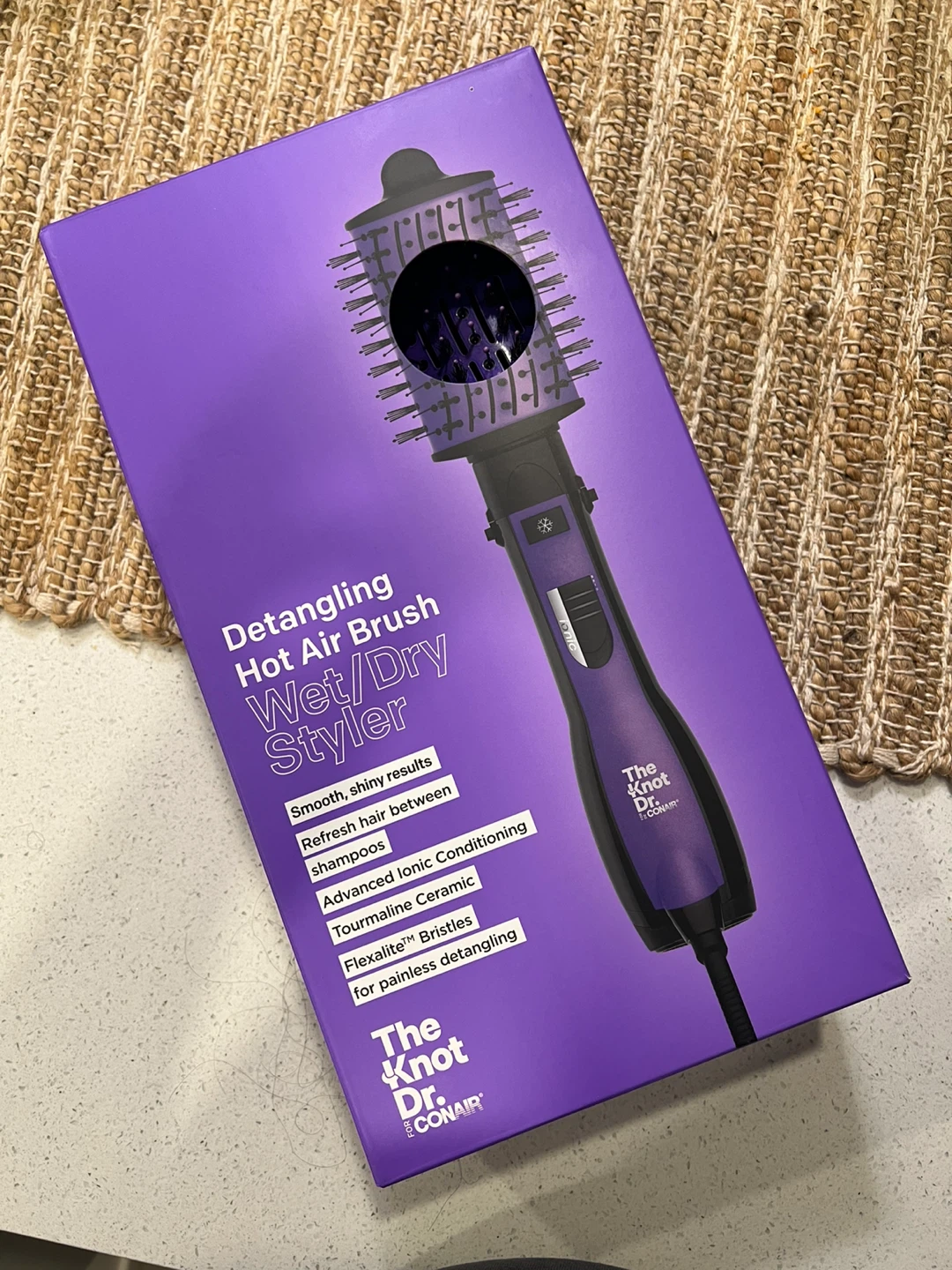 The Knot Dr (Conair) Detangling Hot Air Brush