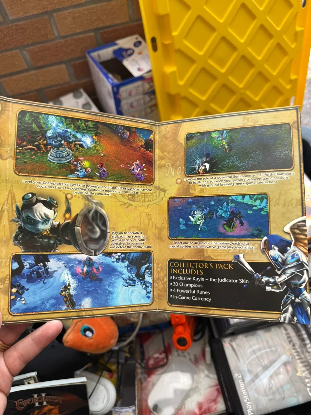 League of Legends Collector's Pack PC CD image indicator(3)