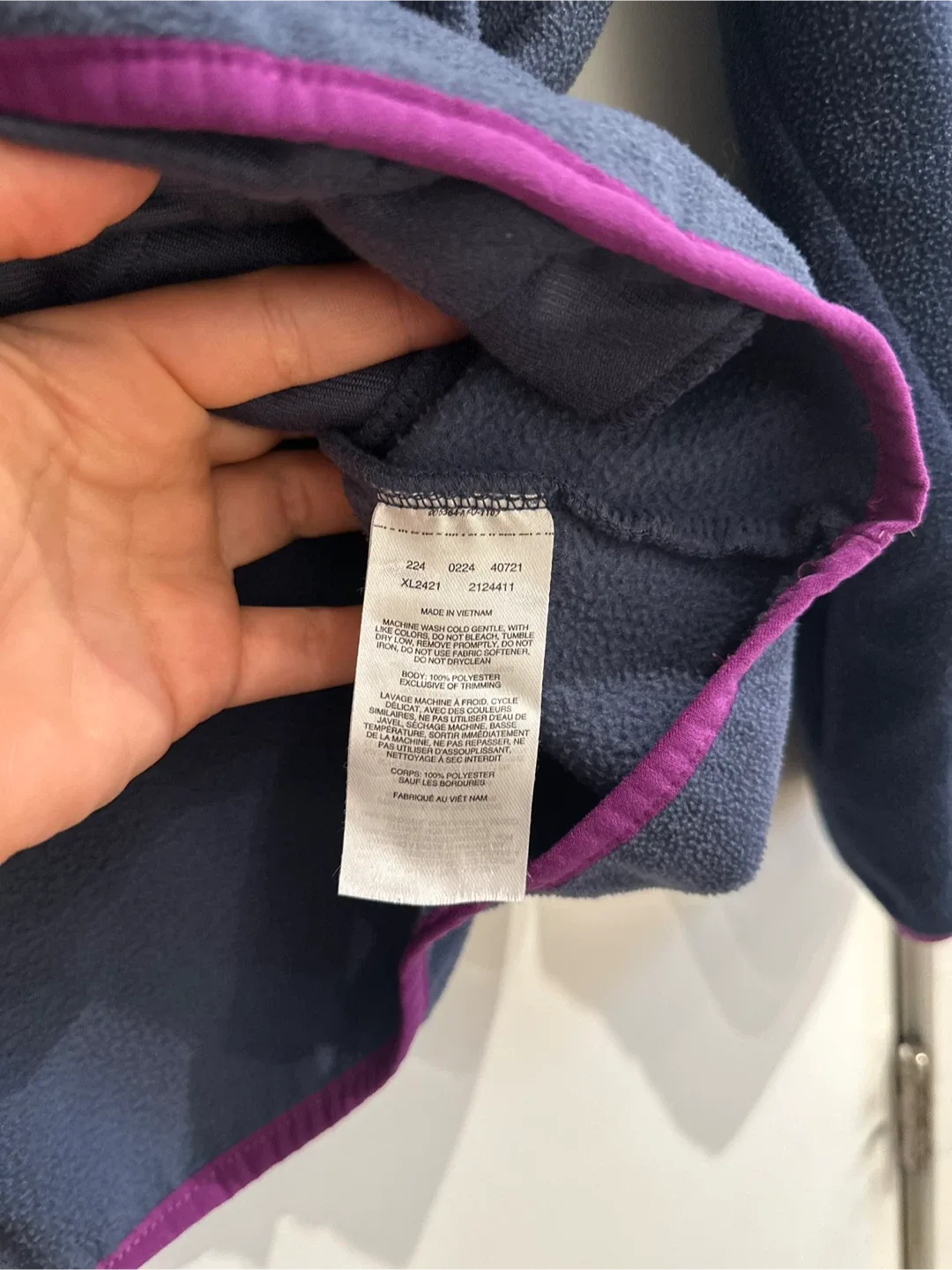 Columbia Fleece Pullover - Size L image indicator(5)