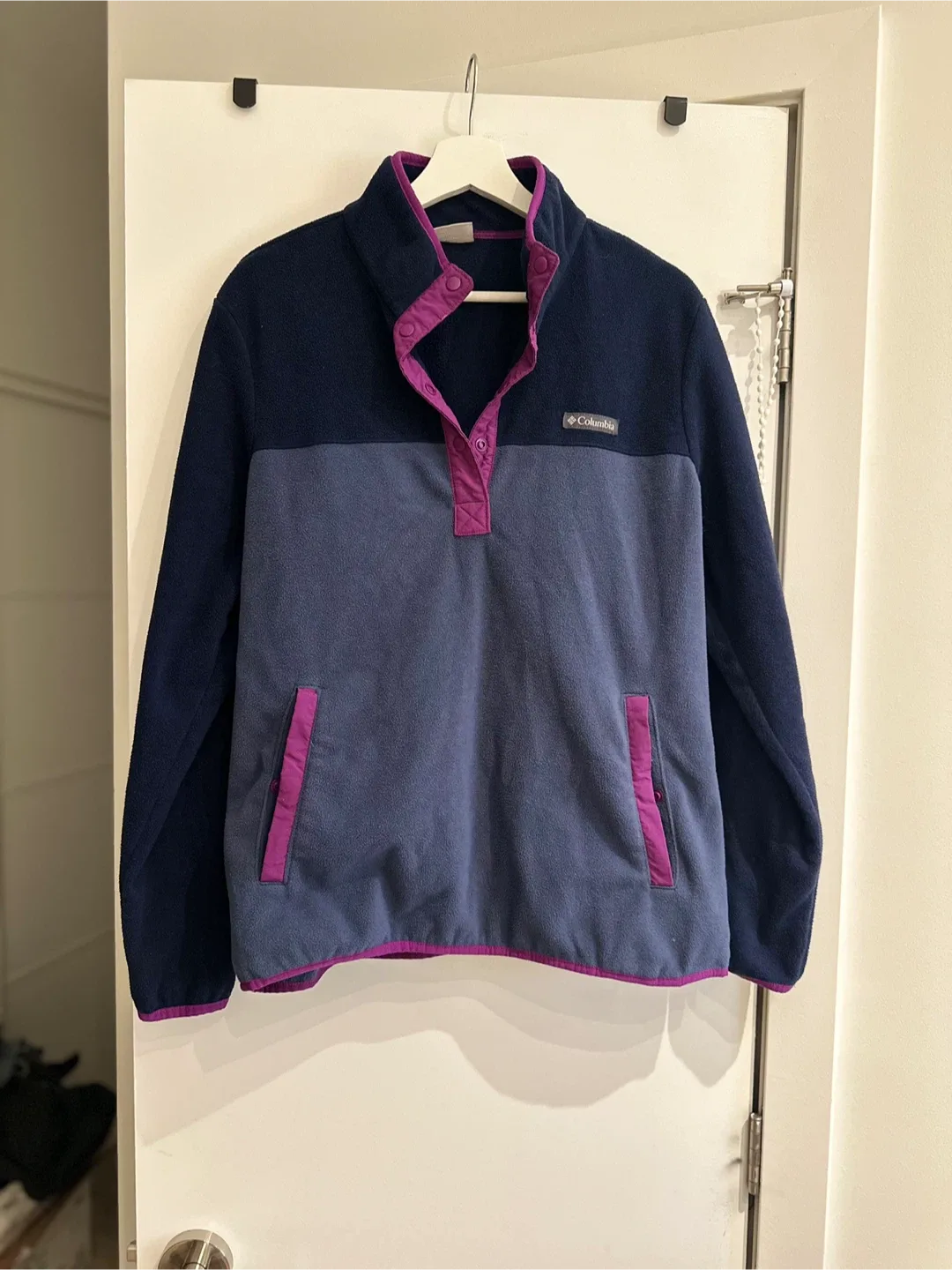Columbia Fleece Pullover - Size L