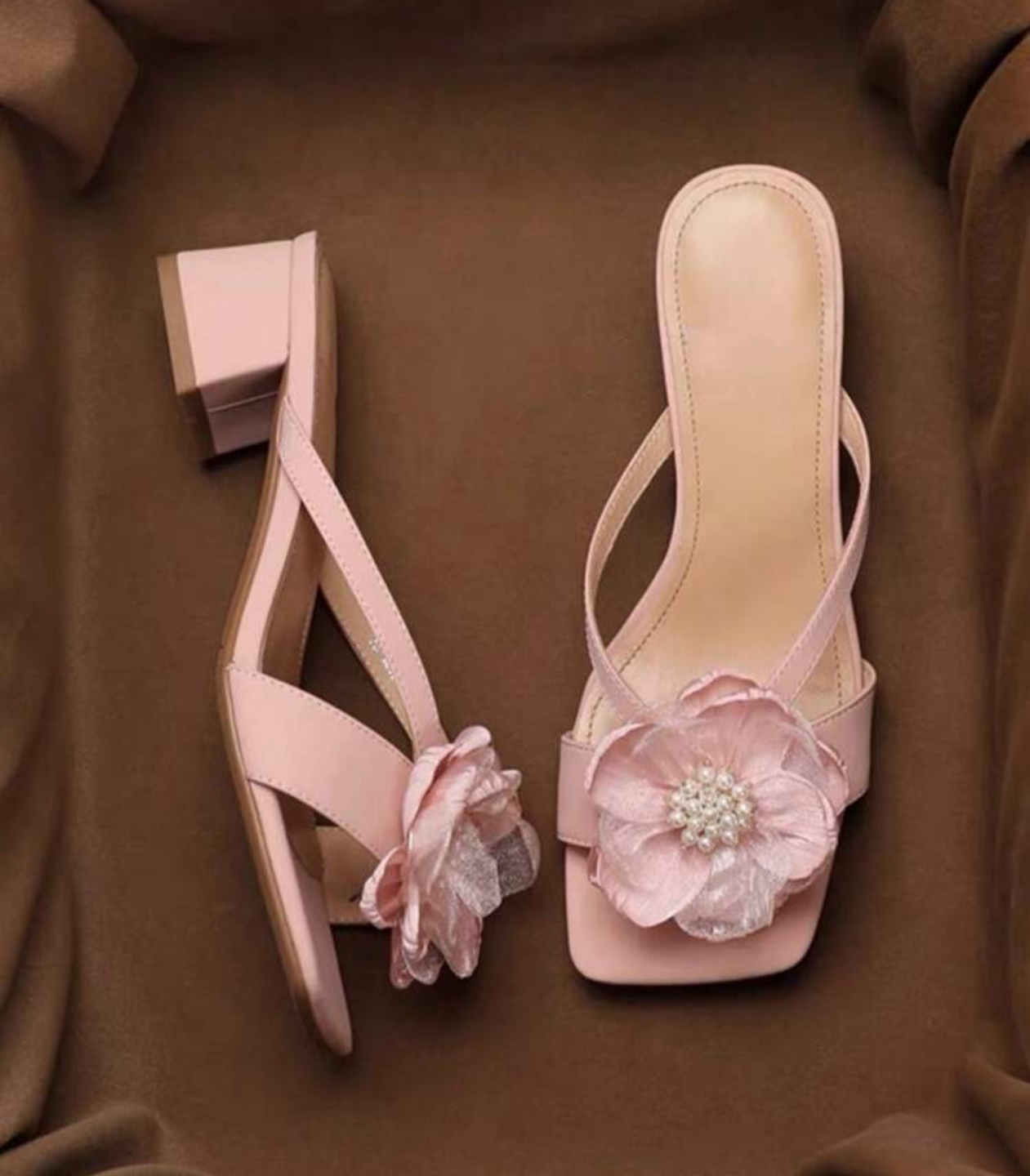Pink Flower Strap Slides - Size 5.5 - photo 3