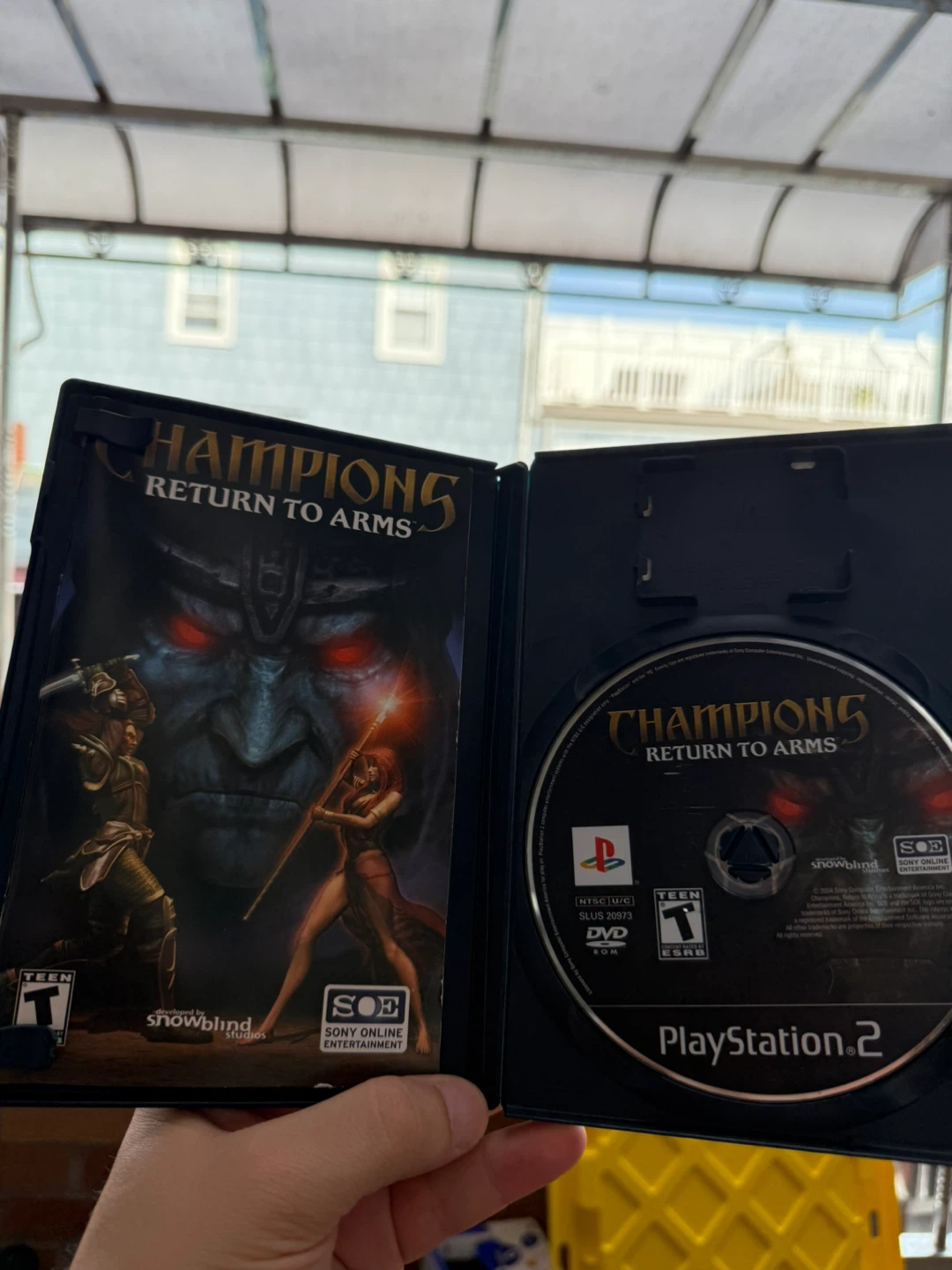Champions: Return to Arms - Playstation 2 Game - photo 2