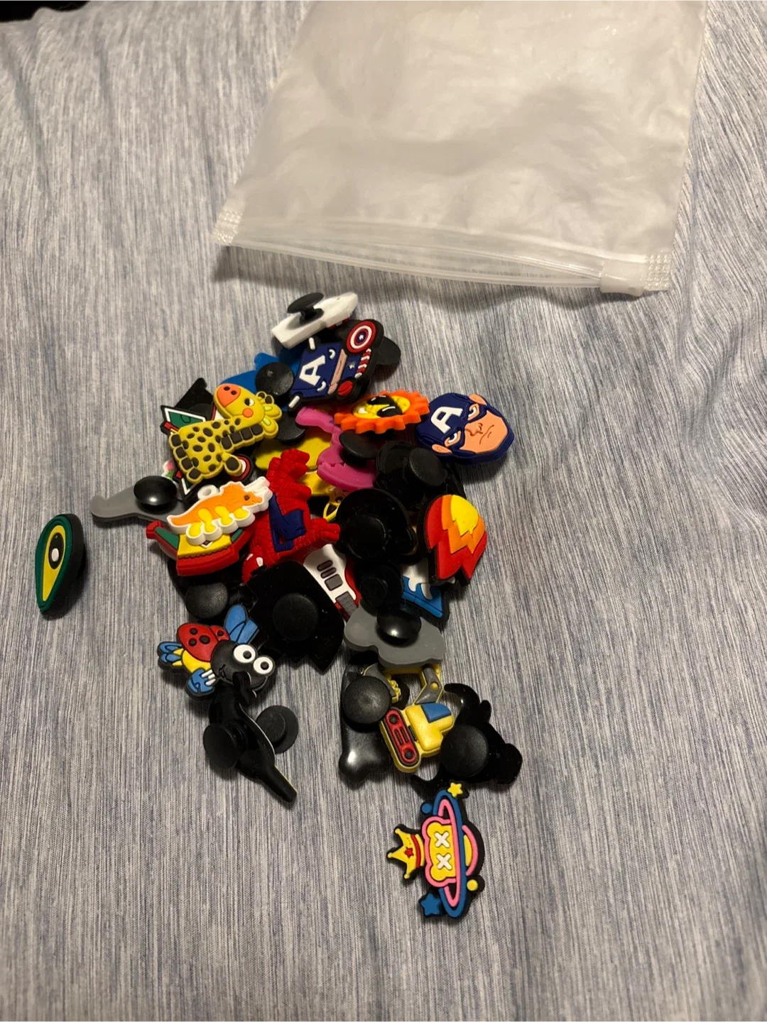 Assorted Croc Jibbitz Charms image indicator(2)