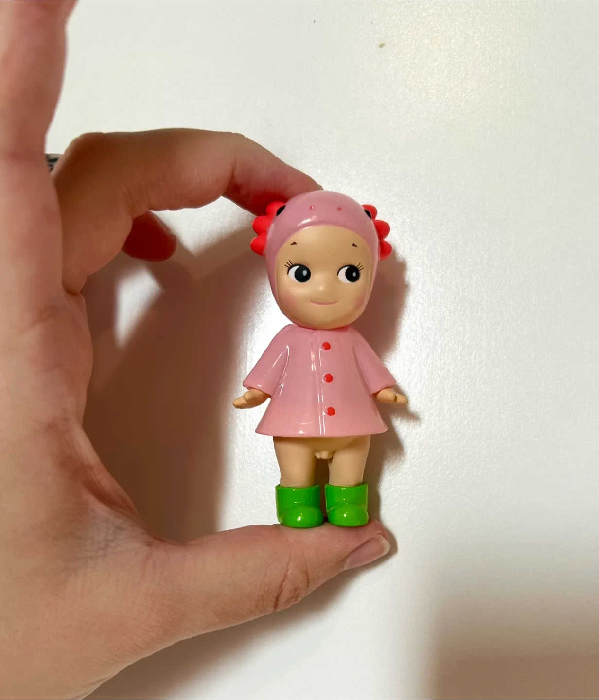 Sonny Angel Rainy Day Series Axolotl thumbnail