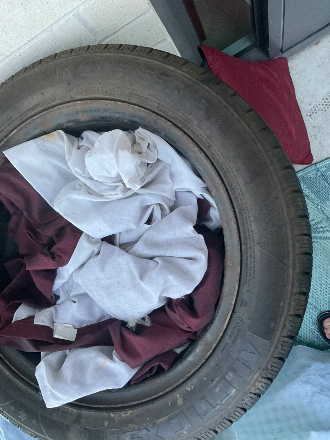 New Winter Tires - Set of 4 205/55R16 image indicator(4)