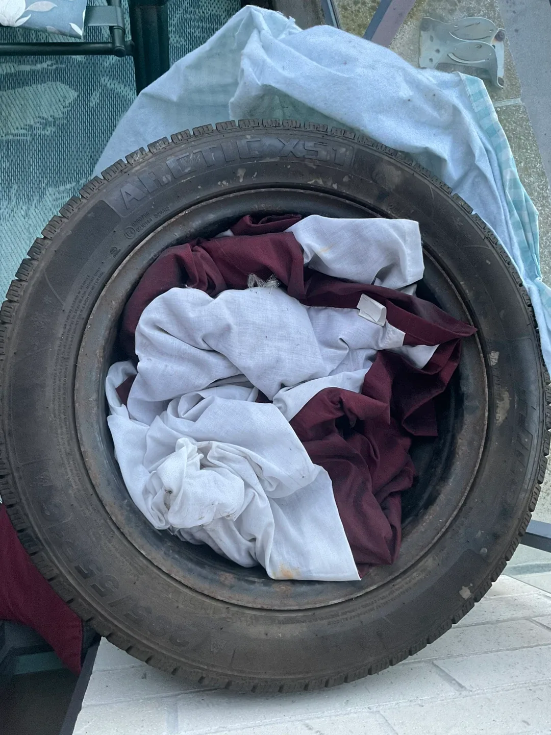 New Winter Tires - Set of 4 205/55R16 image indicator(3)