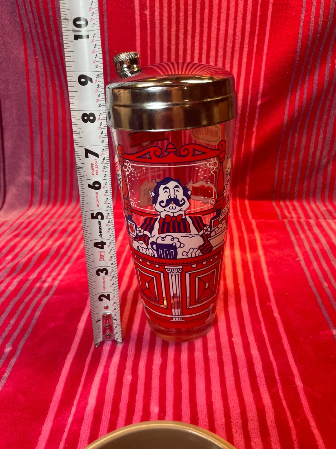 Vintage Cocktail Shakers $30 each or 3 for $80 image indicator(2)