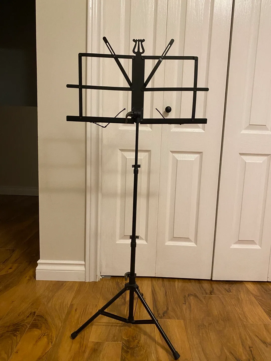 Peak Music Stand image indicator(2)