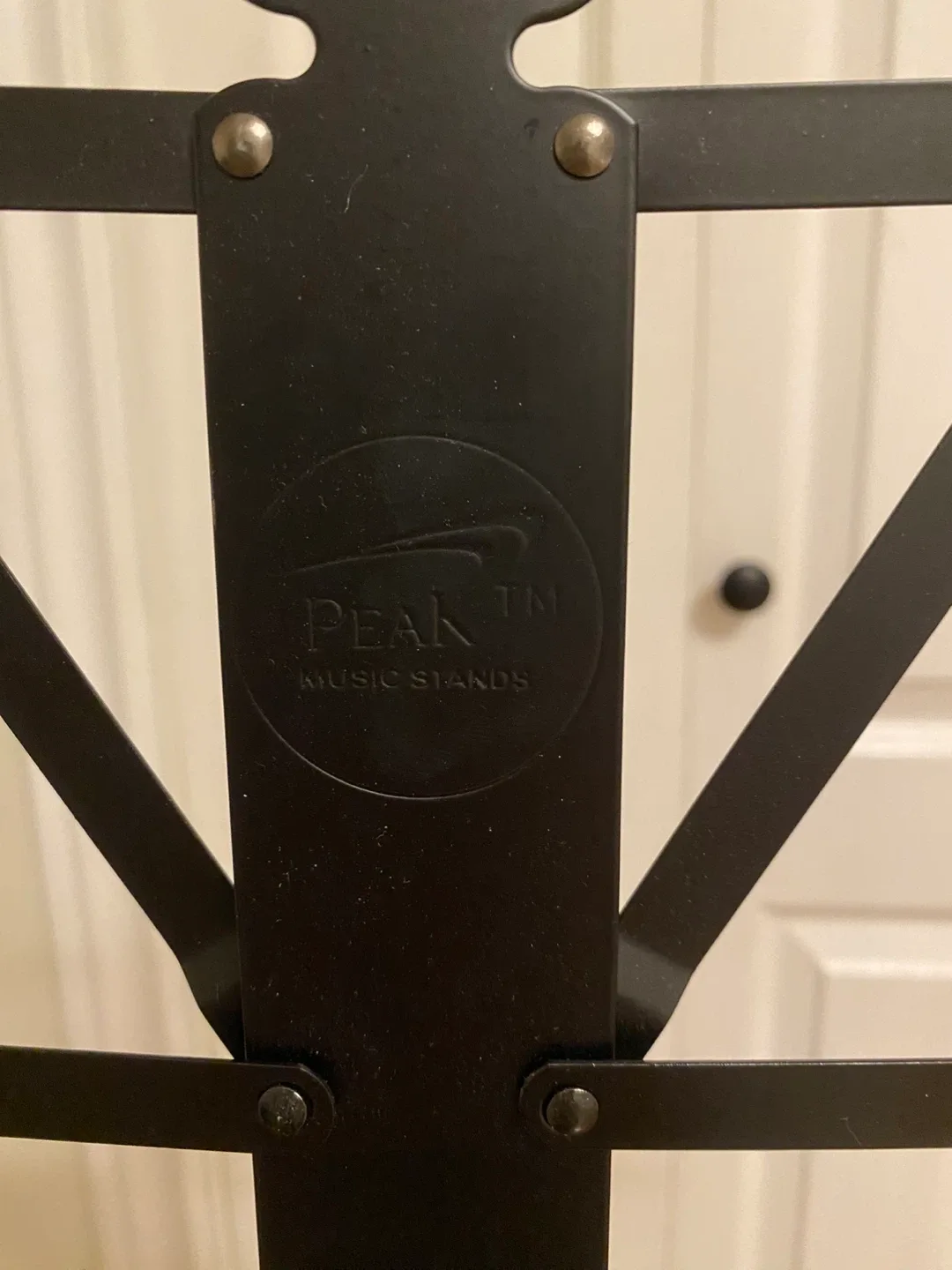 Peak Music Stand image indicator(3)