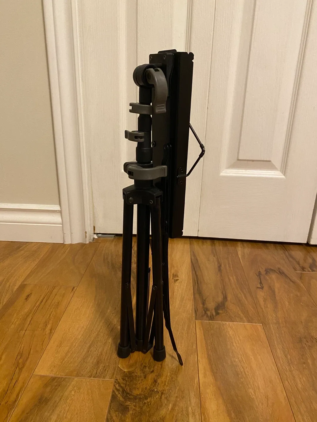 Peak Music Stand image indicator(4)