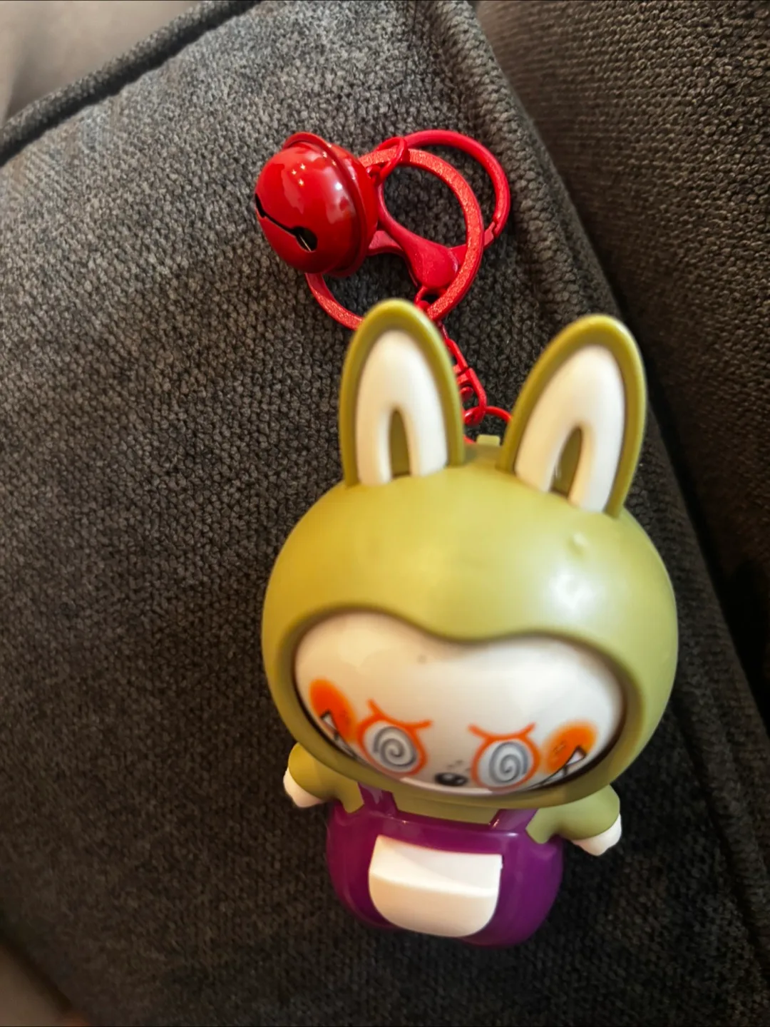 Labubu  Keychain image indicator(2)