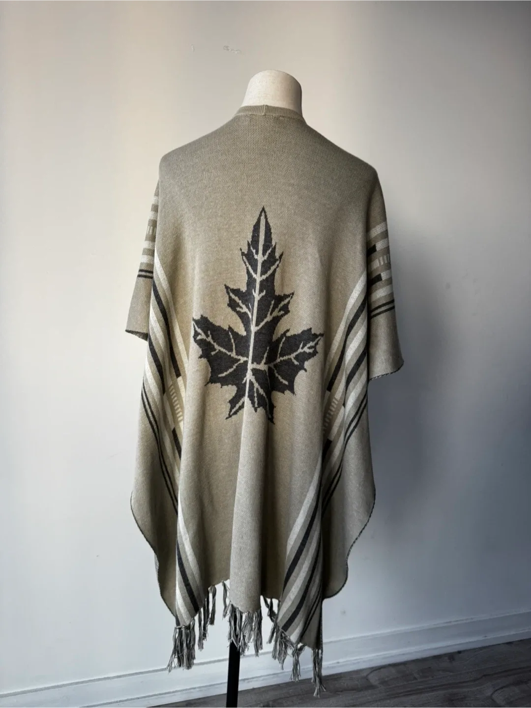 Roots Poncho with Maple Leaf Design thumbnail