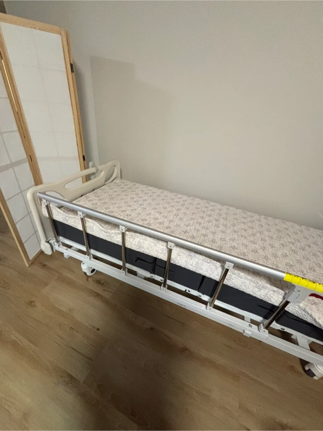 Electric med bed thumbnail