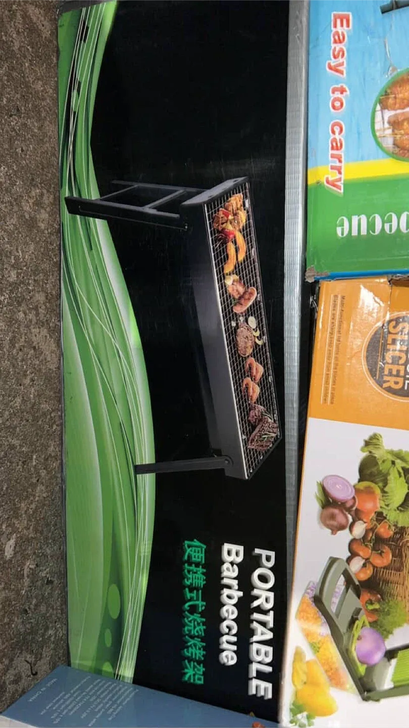 Kitchenware Set, Spice Rack, Juicing Cup & More! image indicator(5)