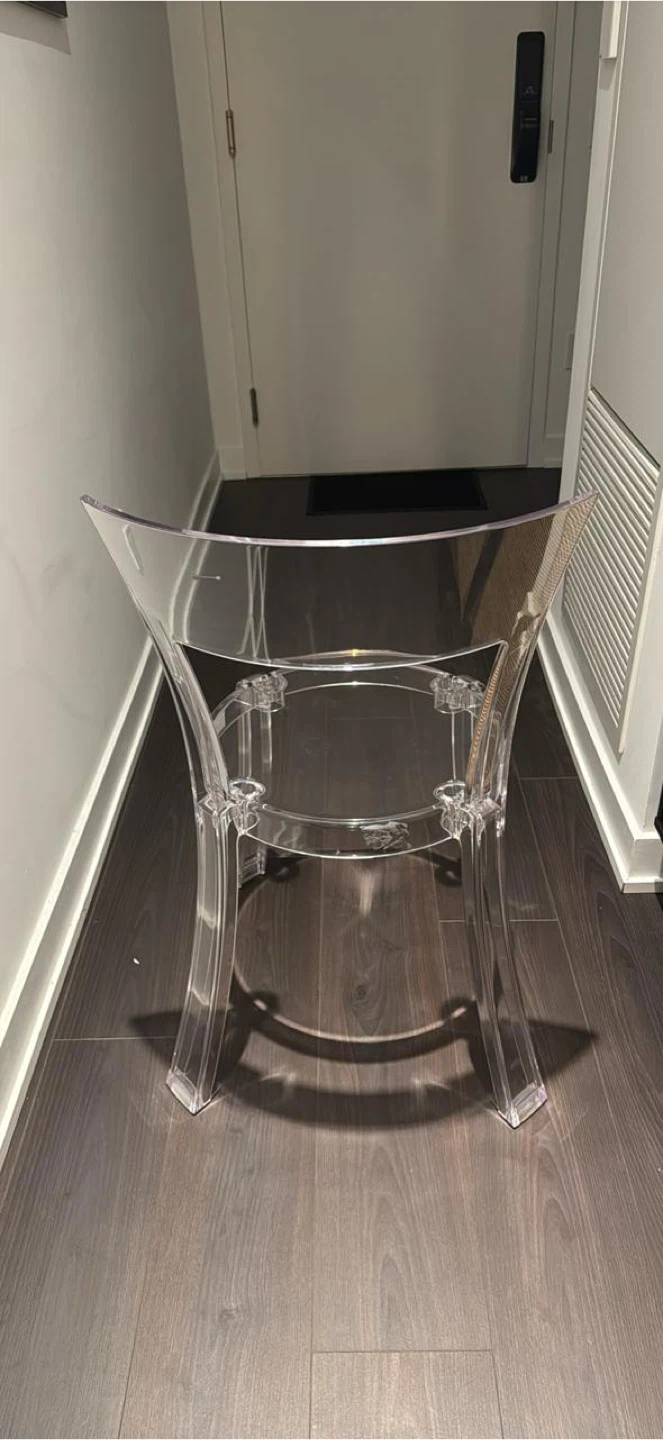 Clear Acrylic Ghost Chair - photo 3