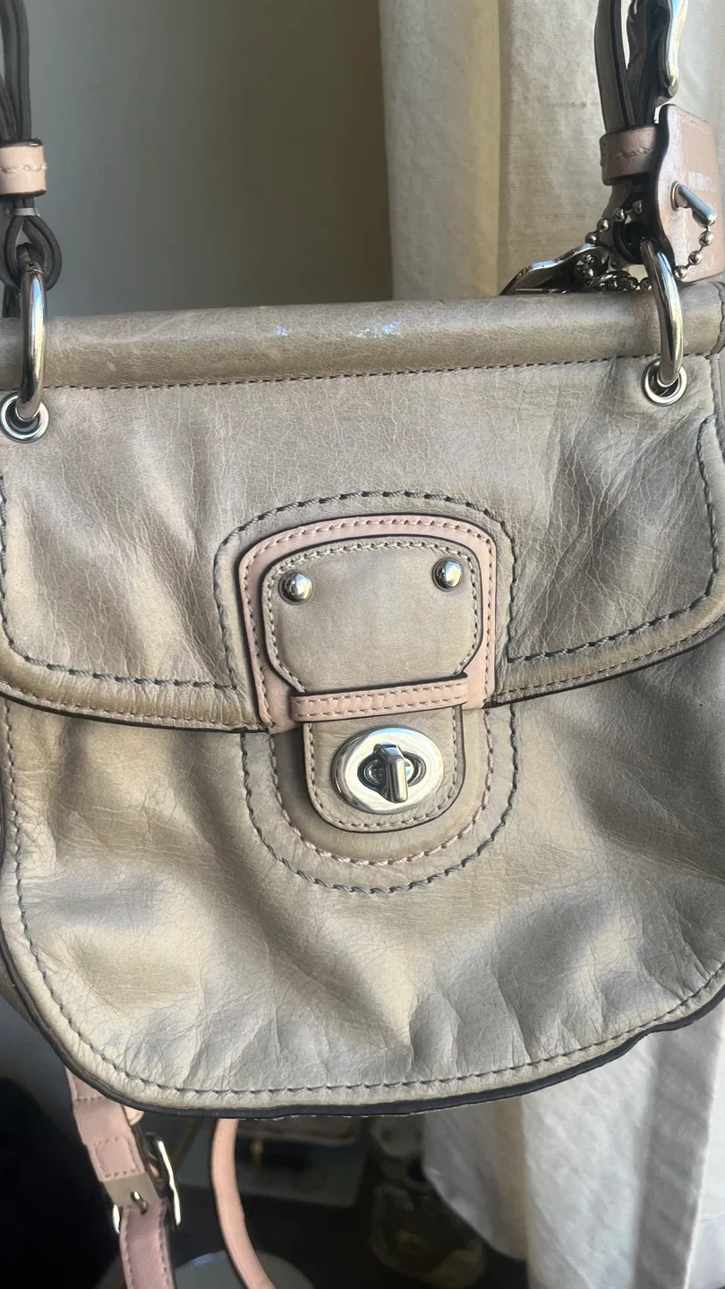 Coach 70th Anniversary Limited Edition Handbag image indicator(9)