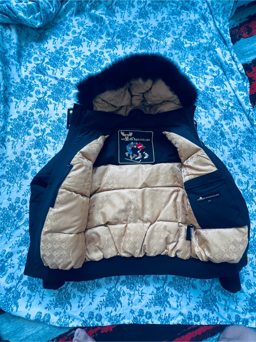Moose Knuckles Black Down Parka - Size L