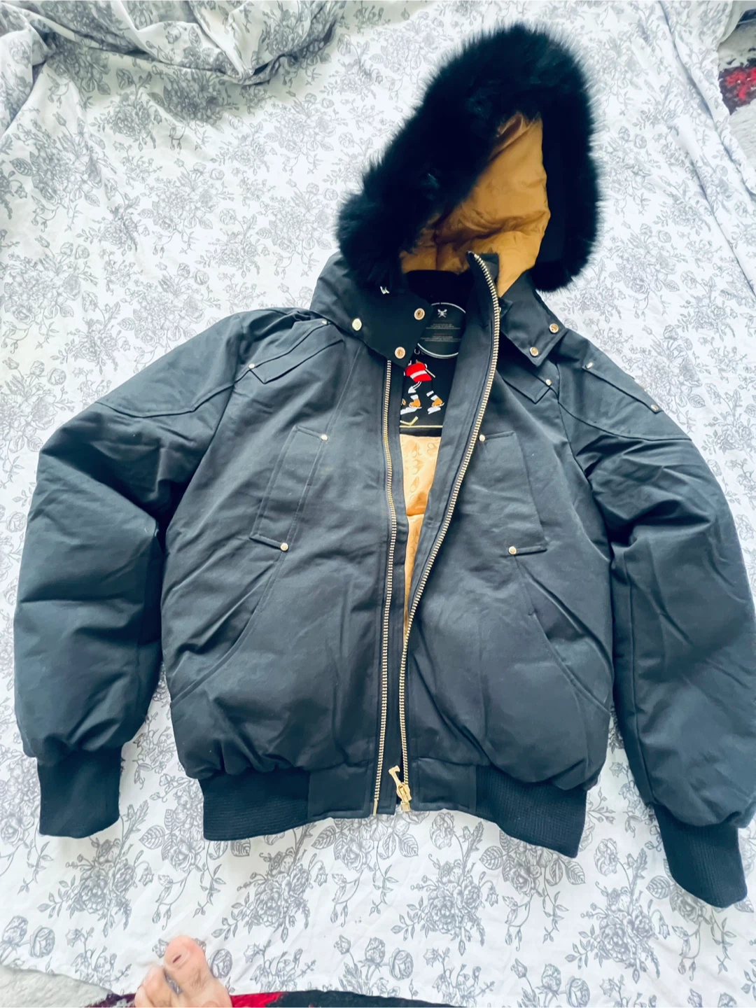 Moose Knuckles Black Down Parka - Size L - photo 2