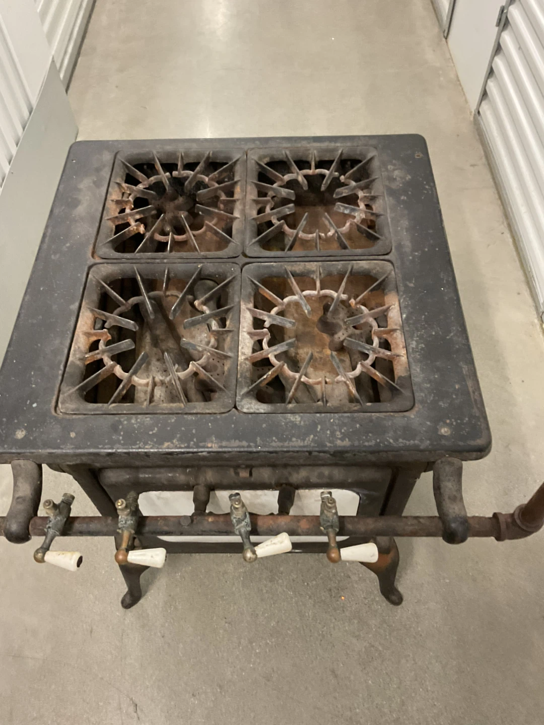 Vintage Stratford Stove - photo 2